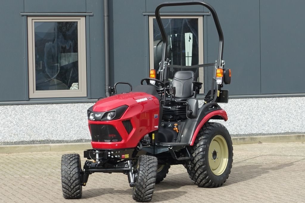 Traktor Türe ait Yanmar SA424 4wd HST / 0001 Draaiuren / Garden Pro banden, Gebrauchtmaschine içinde Swifterband (resim 1)