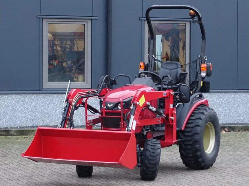 Traktor des Typs Yanmar SA424 4wd HST / 00172 Draaiuren / Voorlader / Margetrekker, Gebrauchtmaschine in Swifterband