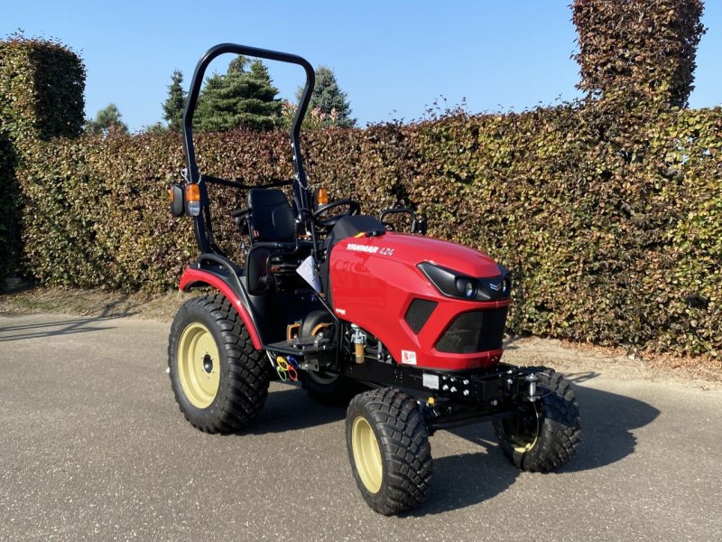 Traktor van het type Yanmar SA424, Neumaschine in Baarle Nassau