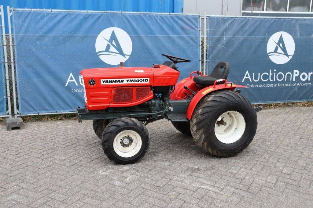 Traktor του τύπου Yanmar YM1401D, Gebrauchtmaschine σε Antwerpen (Φωτογραφία 1)