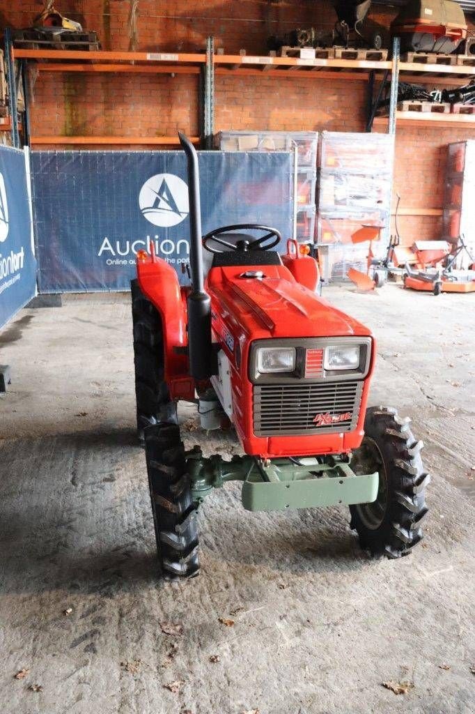 Traktor del tipo Yanmar YM1702D, Gebrauchtmaschine In Antwerpen (Immagine 8)