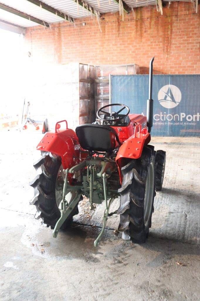 Traktor van het type Yanmar YM1810D, Gebrauchtmaschine in Antwerpen (Foto 7)