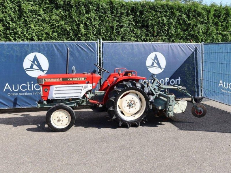 Traktor of the type Yanmar YM2000B, Gebrauchtmaschine in Antwerpen (Picture 1)