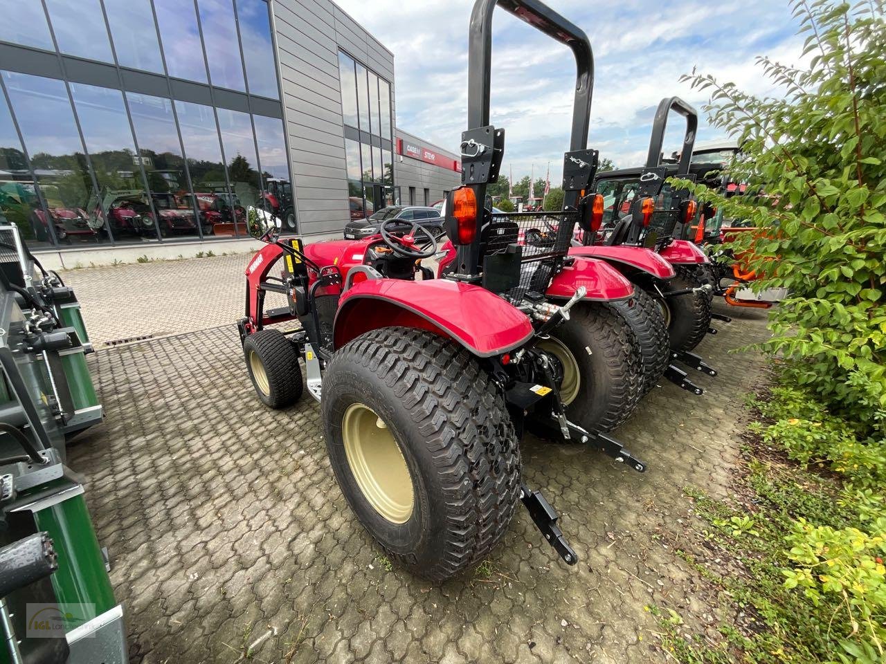 Traktor van het type Yanmar YT 347-R, Neumaschine in Pfreimd (Foto 4)