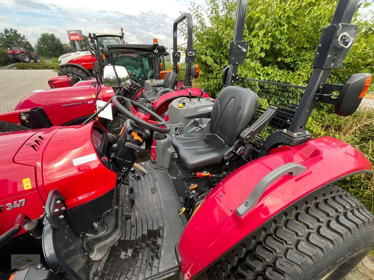 Traktor van het type Yanmar YT 347-R, Neumaschine in Pfreimd (Foto 8)