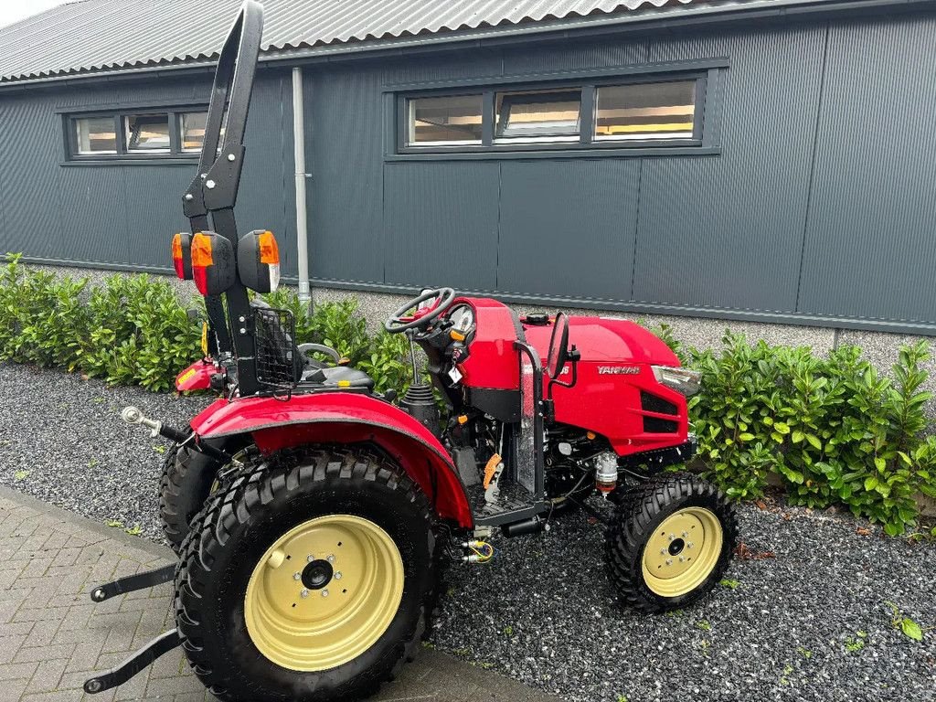 Traktor van het type Yanmar YT235, Neumaschine in Hedel (Foto 3)