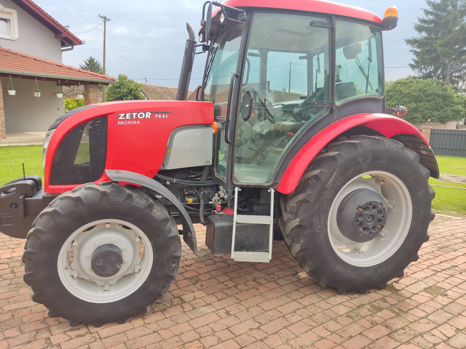 Traktor typu Zetor 7441 Proxima, Gebrauchtmaschine v Đakovo (Obrázek 2)