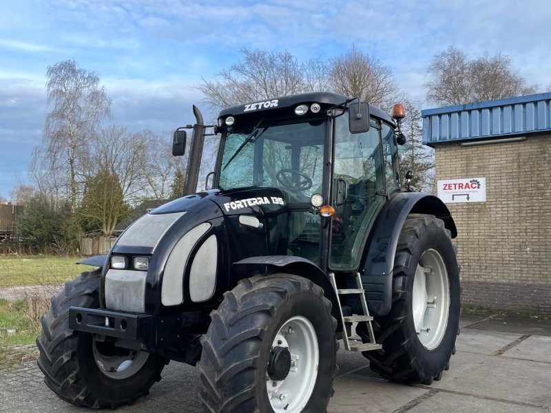 Traktor от тип Zetor Forterra 11441 (135), Gebrauchtmaschine в Goor