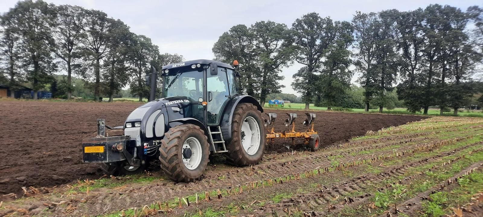 Traktor des Typs Zetor Forterra 11441, Gebrauchtmaschine in Goor (Bild 3)