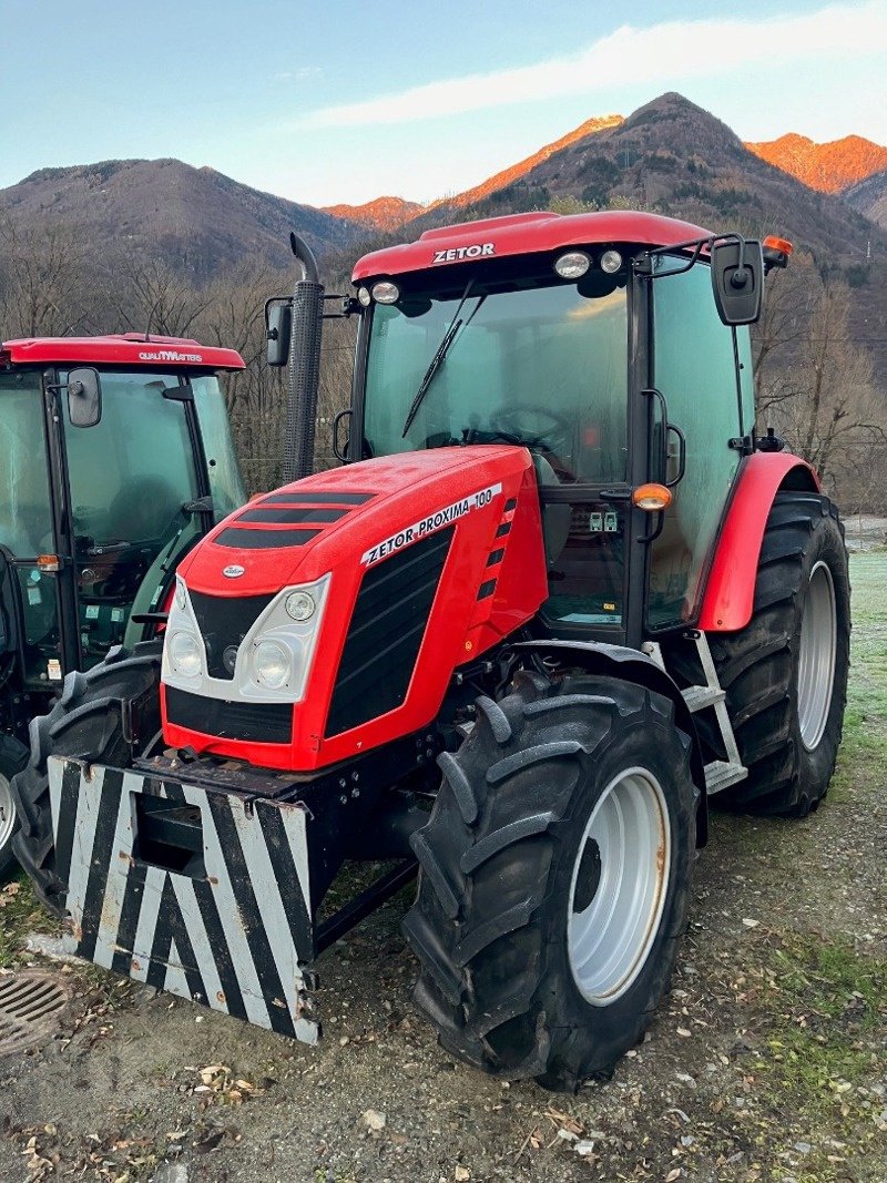 Traktor типа Zetor Proxima 100, Gebrauchtmaschine в Arbedo (Фотография 1)