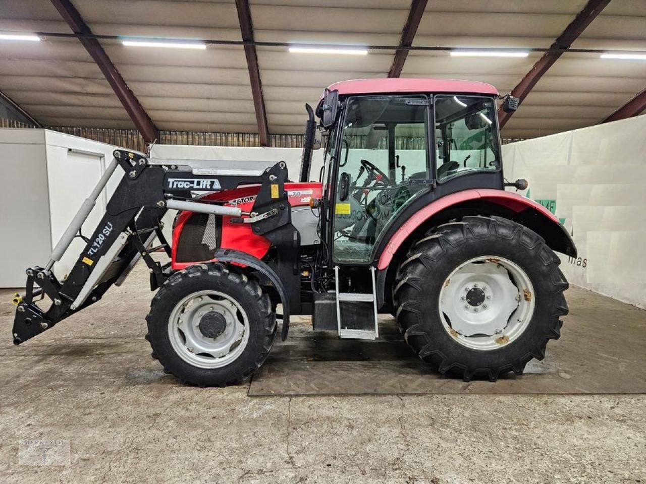 Traktor typu Zetor Proxima 70, Gebrauchtmaschine w Pragsdorf (Zdjęcie 3)