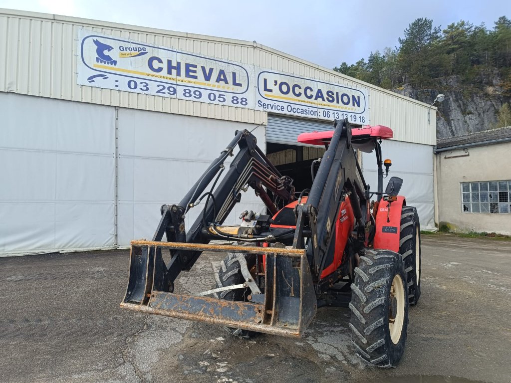 Traktor des Typs Zetor PROXIMA 7441.0, Gebrauchtmaschine in Lérouville (Bild 2)