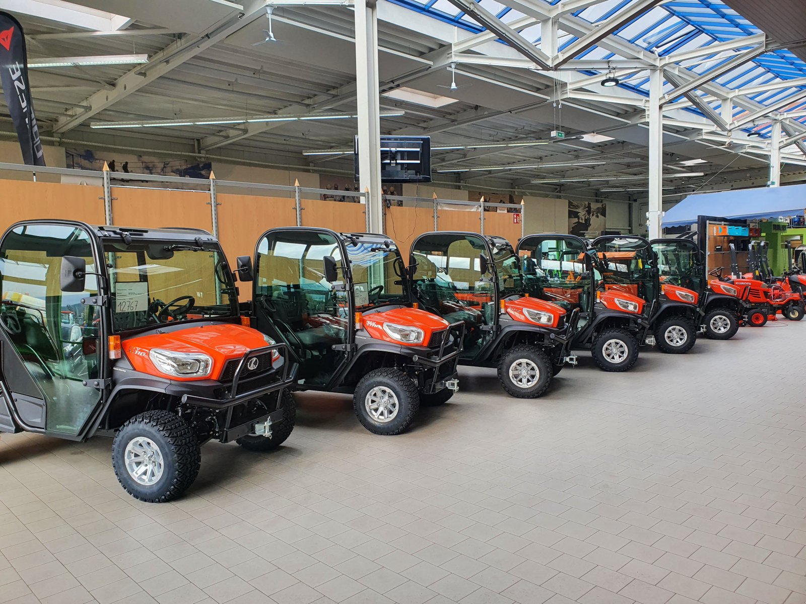 Transportfahrzeug του τύπου Kubota RTVX-1110 ab 0,99%, Neumaschine σε Olpe (Φωτογραφία 13)