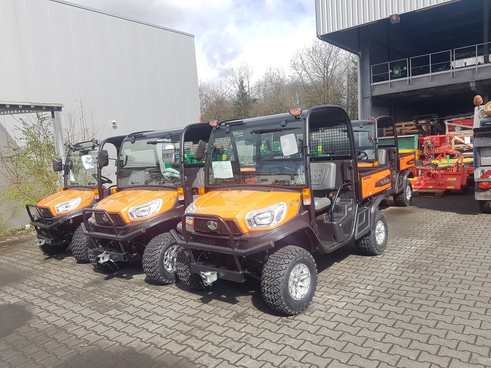 Transportfahrzeug del tipo Kubota RTVX-1110  ab 0,99%, Neumaschine en Olpe (Imagen 1)