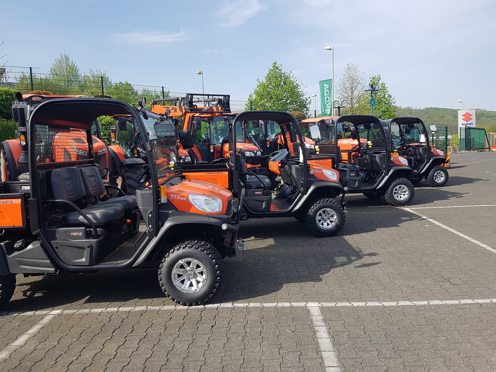 Transportfahrzeug van het type Kubota RTVX-1110 ab 0,99%, Neumaschine in Olpe (Foto 1)