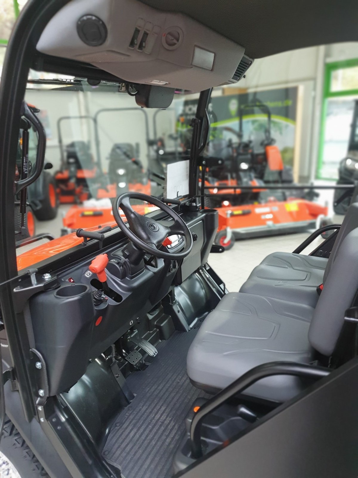 Transportfahrzeug typu Kubota RTVX-1110 ab 0,99%, Neumaschine w Olpe (Zdjęcie 13)