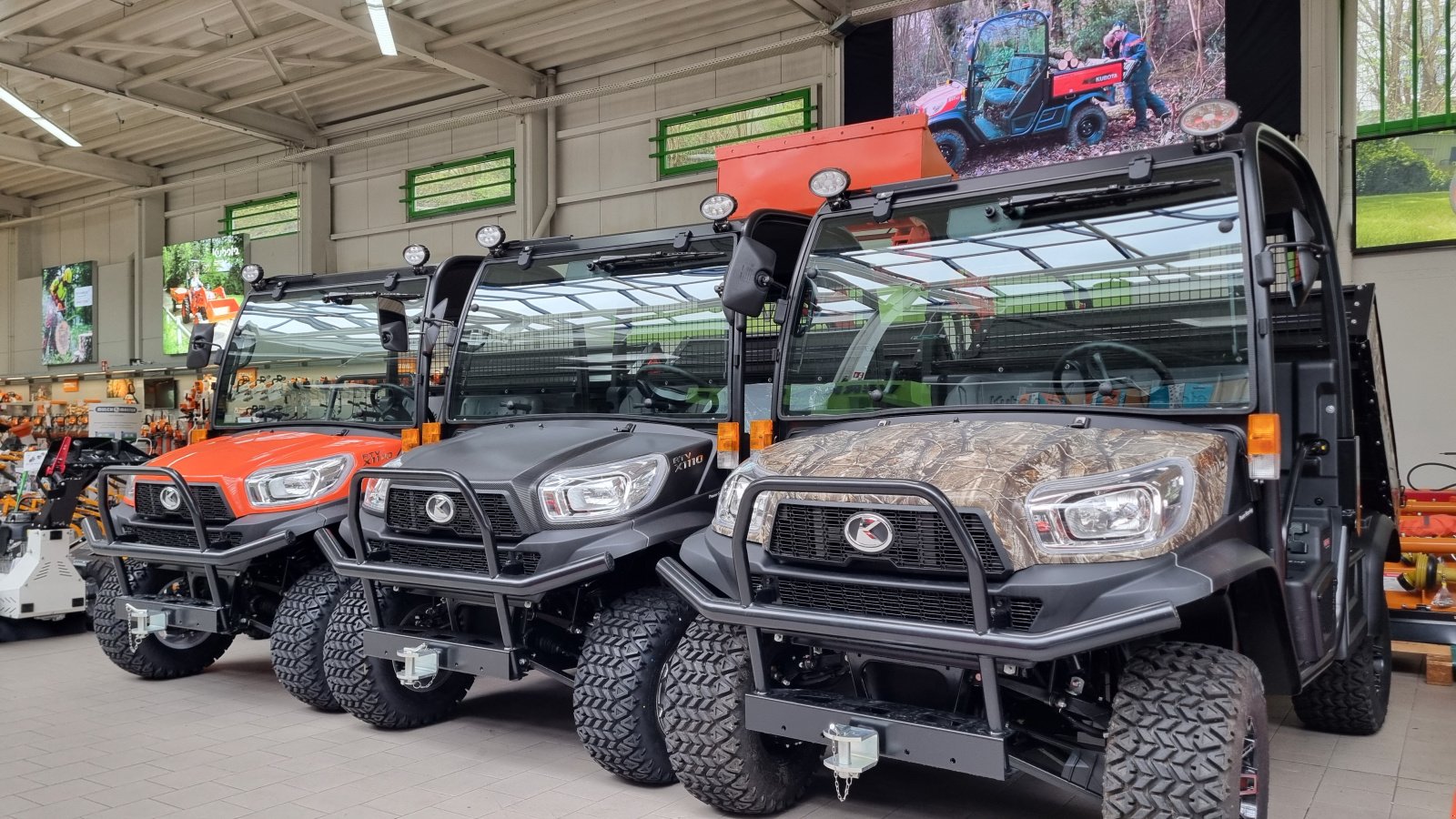 Transportfahrzeug tipa Kubota RTVX-1110 Camouflage, Neumaschine u Olpe (Slika 1)