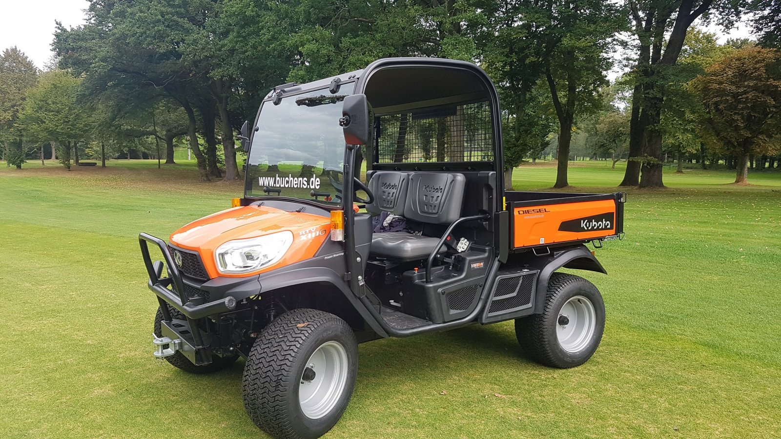 Transportfahrzeug of the type Kubota RTVX 1110 Demo, Neumaschine in Olpe (Picture 4)