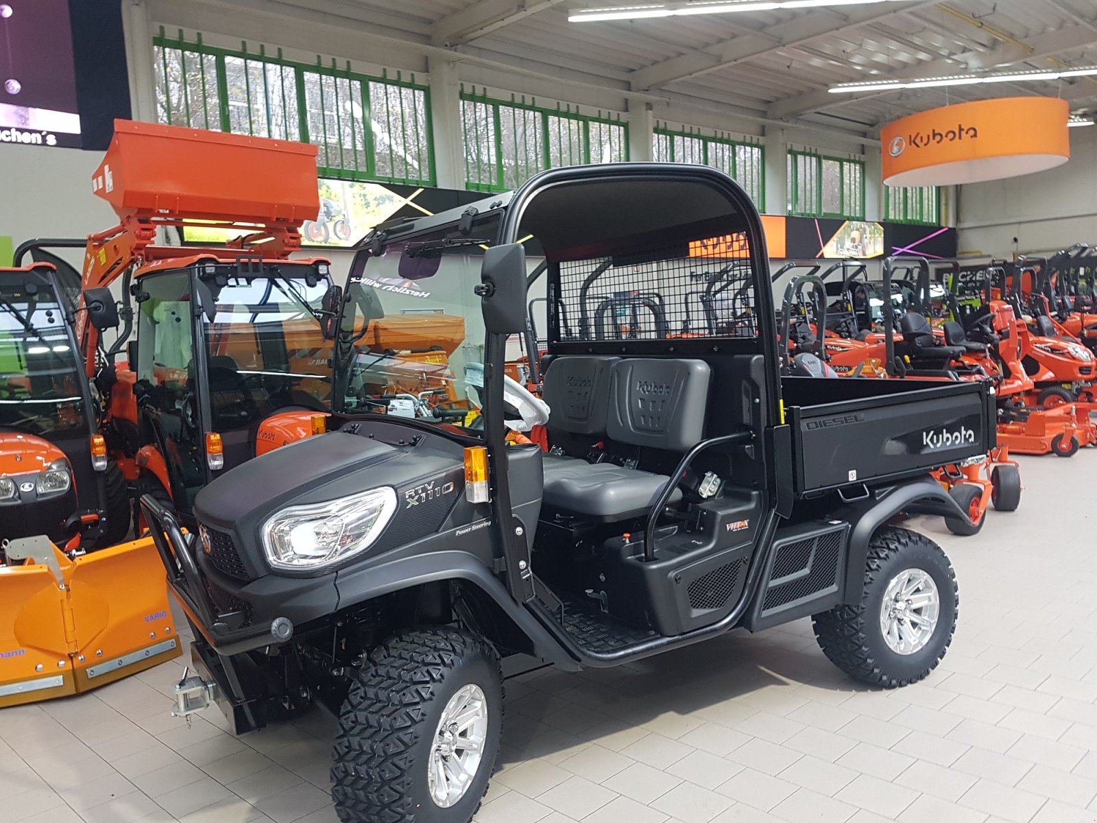 Transportfahrzeug typu Kubota RTVX-11110 incl Kabine, Neumaschine v Olpe (Obrázek 7)