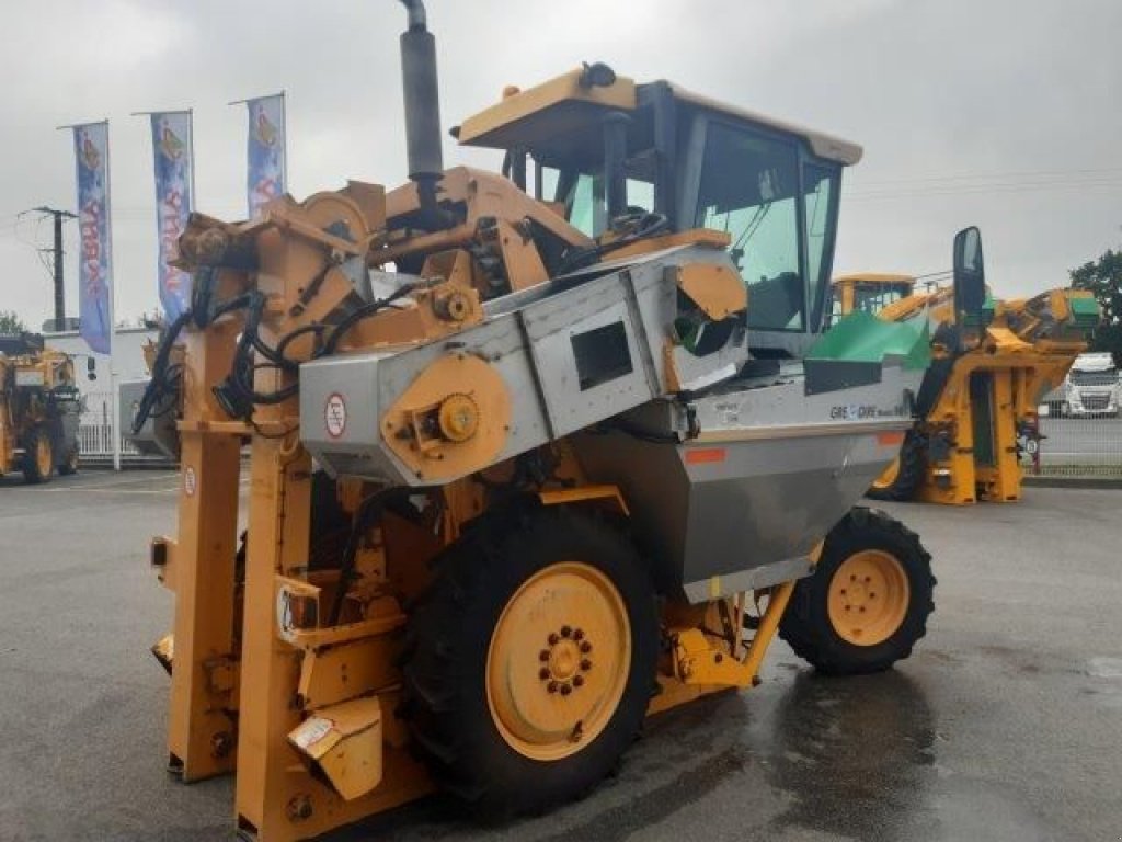 Traubenvollernter des Typs Gregoire g86, Gebrauchtmaschine in LE PALLET (Bild 2)