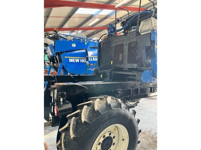 Traubenvollernter Türe ait New Holland 9080N, Gebrauchtmaschine içinde BRAY en Val (resim 2)