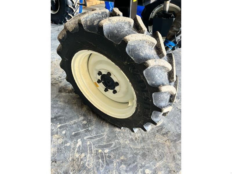 Traubenvollernter za tip New Holland 9080N, Gebrauchtmaschine u BRAY en Val (Slika 4)