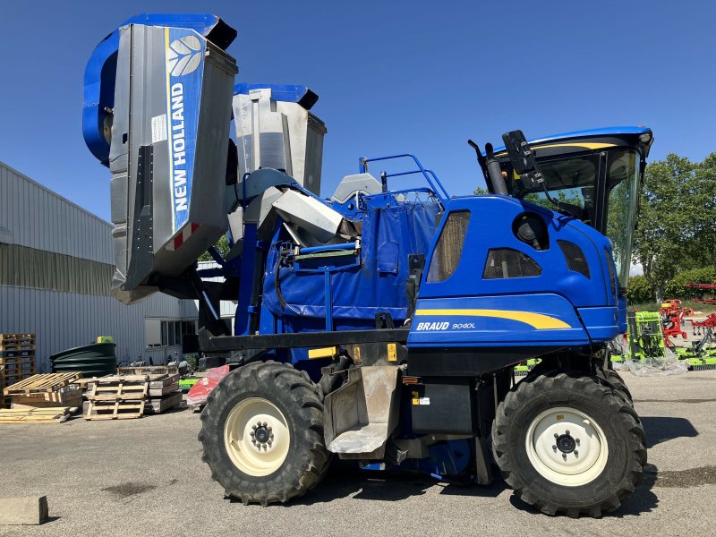 Traubenvollernter от тип New Holland MACHINE A VENDANGER, Gebrauchtmaschine в SAINT ANDIOL (Снимка 1)