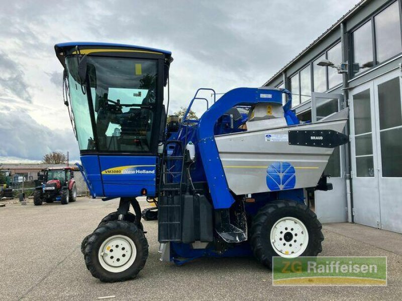 Traubenvollernter van het type New Holland VM 3080 Traubenern, Gebrauchtmaschine in Bühl (Foto 4)