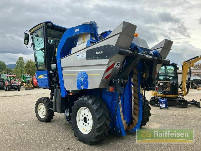 Traubenvollernter van het type New Holland VM 3080 Traubenern, Gebrauchtmaschine in Bühl (Foto 7)