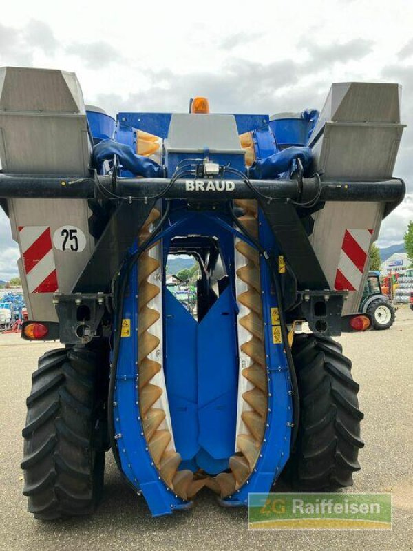 Traubenvollernter van het type New Holland VM 3080 Traubenern, Gebrauchtmaschine in Bühl (Foto 9)