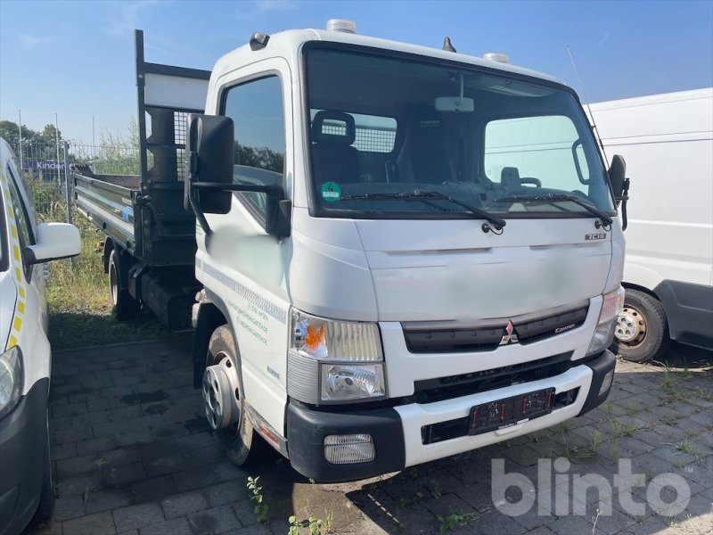 Tridemkipper van het type Mitsubishi CANTER 7C18, Gebrauchtmaschine in Düsseldorf (Foto 1)