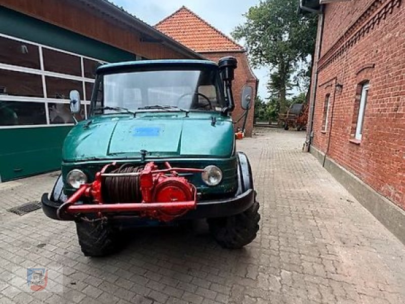 Unimog of the type Mercedes-Benz 416 Frontzapfwelle Werner Seilwinde Dreiseitenkipper H TÜV, Gebrauchtmaschine in Fitzen