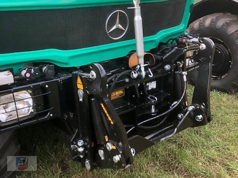 Unimog del tipo Mercedes-Benz Frontkraftheber Hydraulik Lesnik PU26 Anbau-Platte Mwst., Gebrauchtmaschine In Fitzen (Immagine 1)