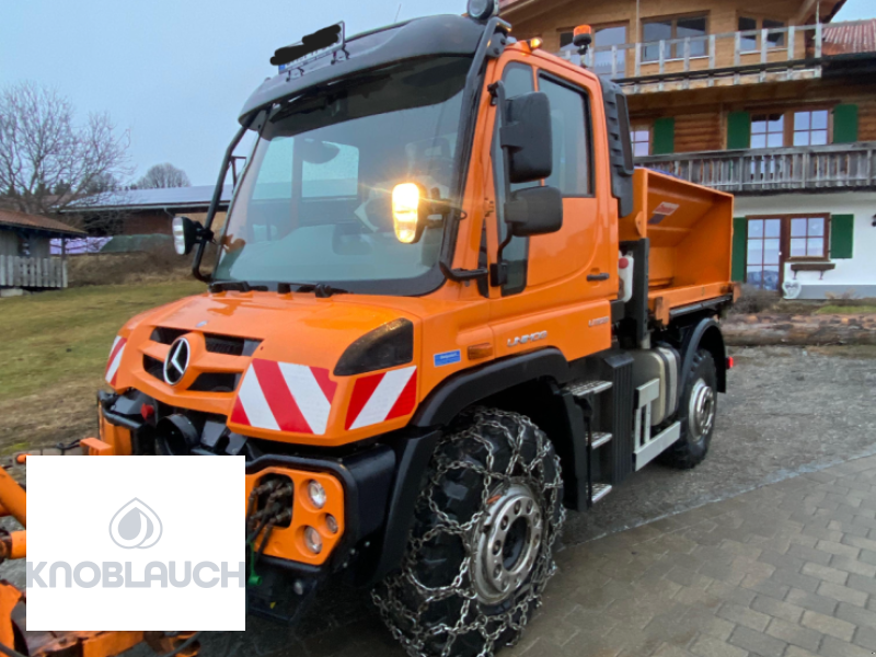 Unimog del tipo Mercedes-Benz U 323, Gebrauchtmaschine In Wangen