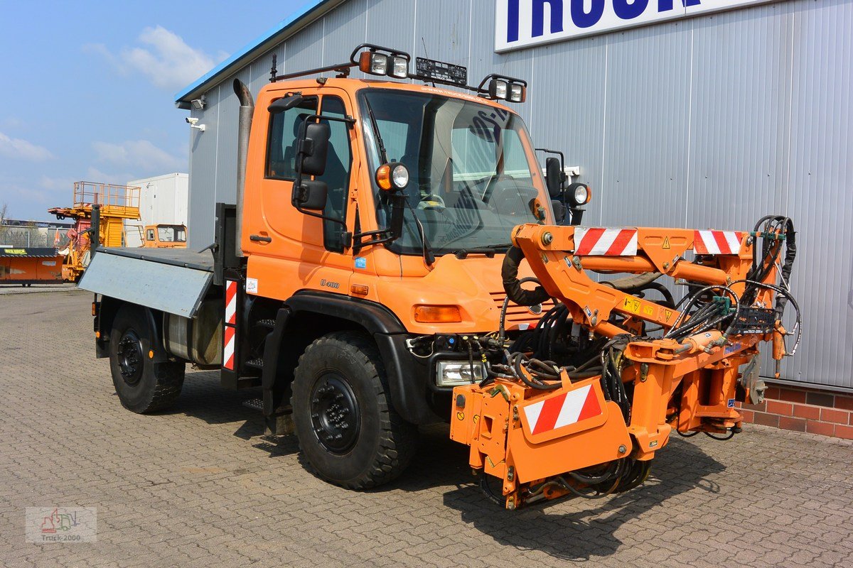 Unimog Türe ait Mercedes-Benz U 400 4 x 4 Mulag Teleskopausleger + Zapfwelle, Gebrauchtmaschine içinde Sottrum (resim 24)