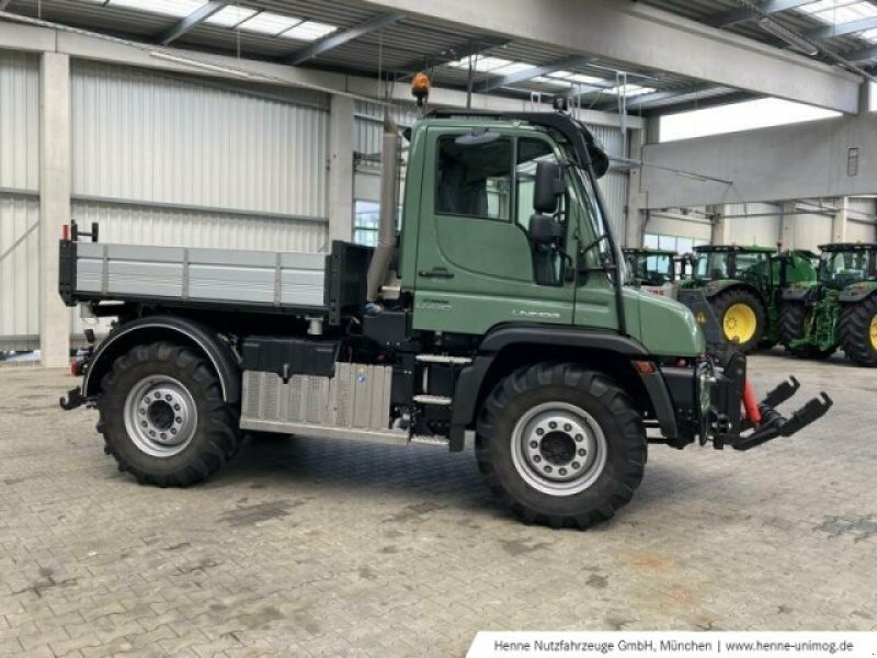 Unimog Türe ait Mercedes-Benz U 430 Agrar, Gebrauchtmaschine içinde Heimstetten (resim 3)