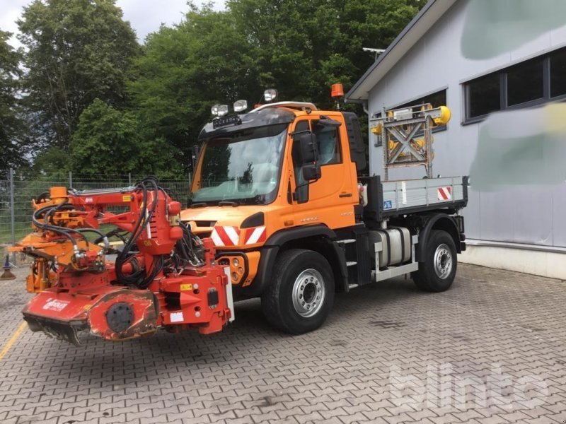 Unimog van het type Mercedes-Benz U 527, Gebrauchtmaschine in Düsseldorf