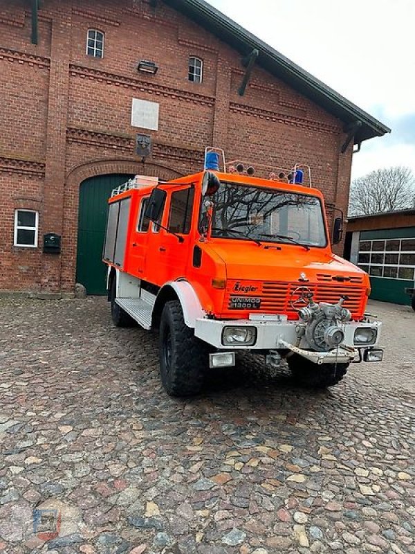 Unimog des Typs Mercedes-Benz U1300L 37 Turbo DoKa H-Gutachten Feuerwehr Womo Expedition, Gebrauchtmaschine in Fitzen (Bild 3)