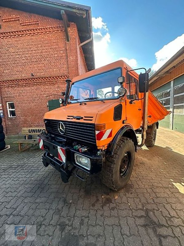 Unimog of the type Mercedes-Benz U1400 U1450 427 Hochdach Agrar ZW HKH Platte B3 35000netto, Gebrauchtmaschine in Fitzen (Picture 1)