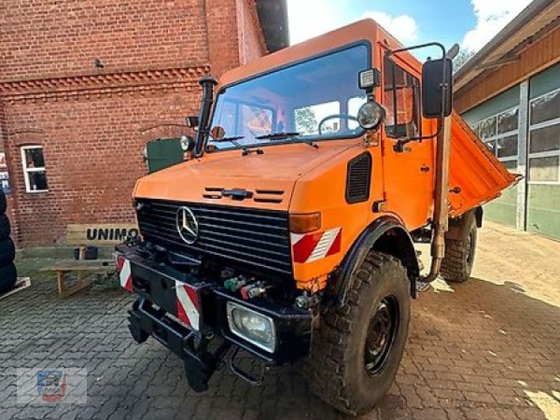 Unimog del tipo Mercedes-Benz U1400 U1450 427 Hochdach Agrar ZW HKH Platte B3 35000netto, Gebrauchtmaschine en Fitzen