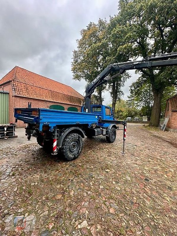 Unimog Türe ait Mercedes-Benz U1550L 437 HIAB 090 AW Kran 405/70R20 TÜV Bj. 95, Gebrauchtmaschine içinde Fitzen (resim 2)