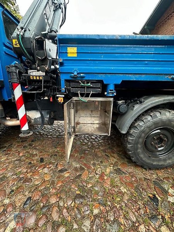 Unimog van het type Mercedes-Benz U1550L 437 HIAB 090 AW Kran 405/70R20 TÜV Bj. 95, Gebrauchtmaschine in Fitzen (Foto 14)