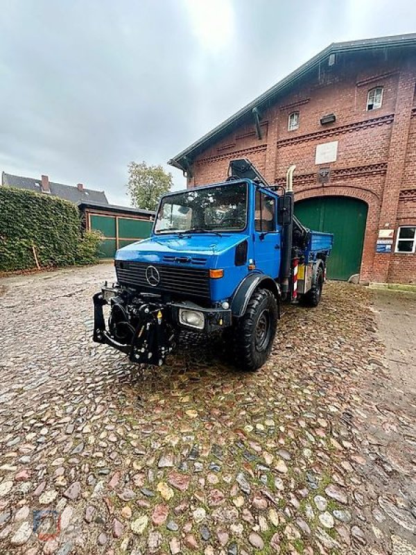 Unimog Türe ait Mercedes-Benz U1550L 437 HIAB 090AW Kran 405/70R20 TÜV Bj.95 39.900Netto, Gebrauchtmaschine içinde Fitzen (resim 1)