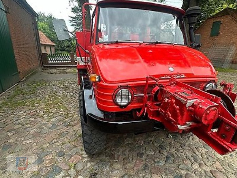 Unimog des Typs Mercedes-Benz U416 U1100 Feuerwehr original 15.000Km Seilwinde, Gebrauchtmaschine in Fitzen (Bild 1)