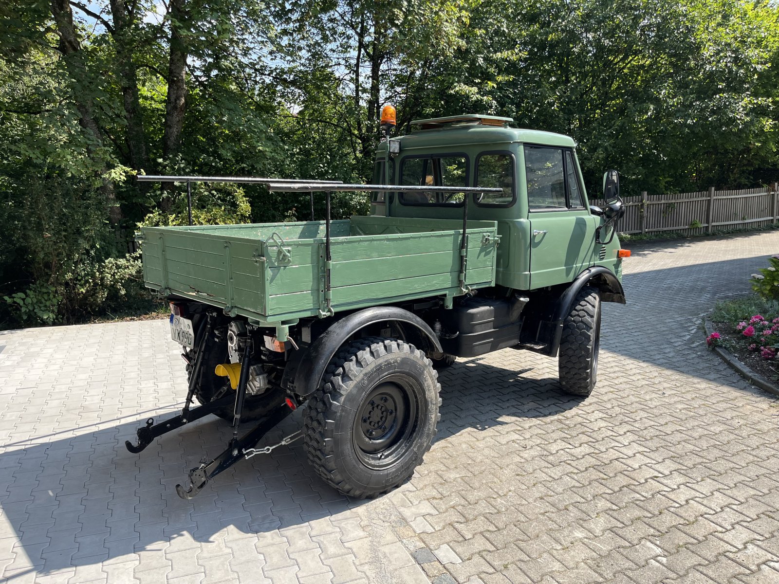 Unimog del tipo Mercedes-Benz Unimog 421, Gebrauchtmaschine In Windorf (Immagine 2)