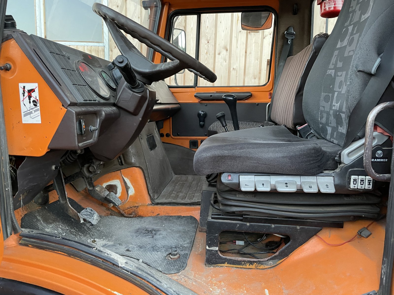 Unimog van het type Mercedes-Benz Unimog U 1200, Gebrauchtmaschine in Garmisch-Partenkirchen (Foto 3)