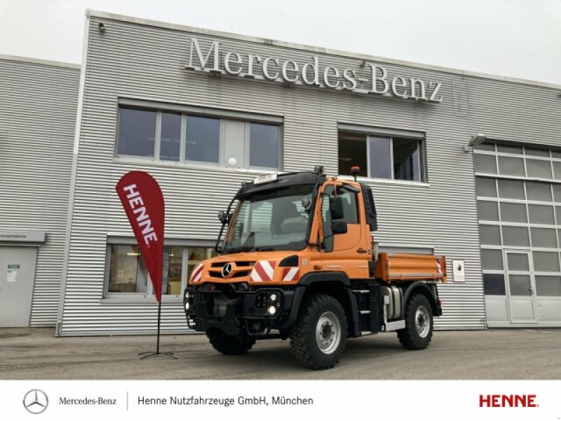 Unimog Türe ait Mercedes-Benz Unimog U 219, Gebrauchtmaschine içinde Heimstetten (resim 1)