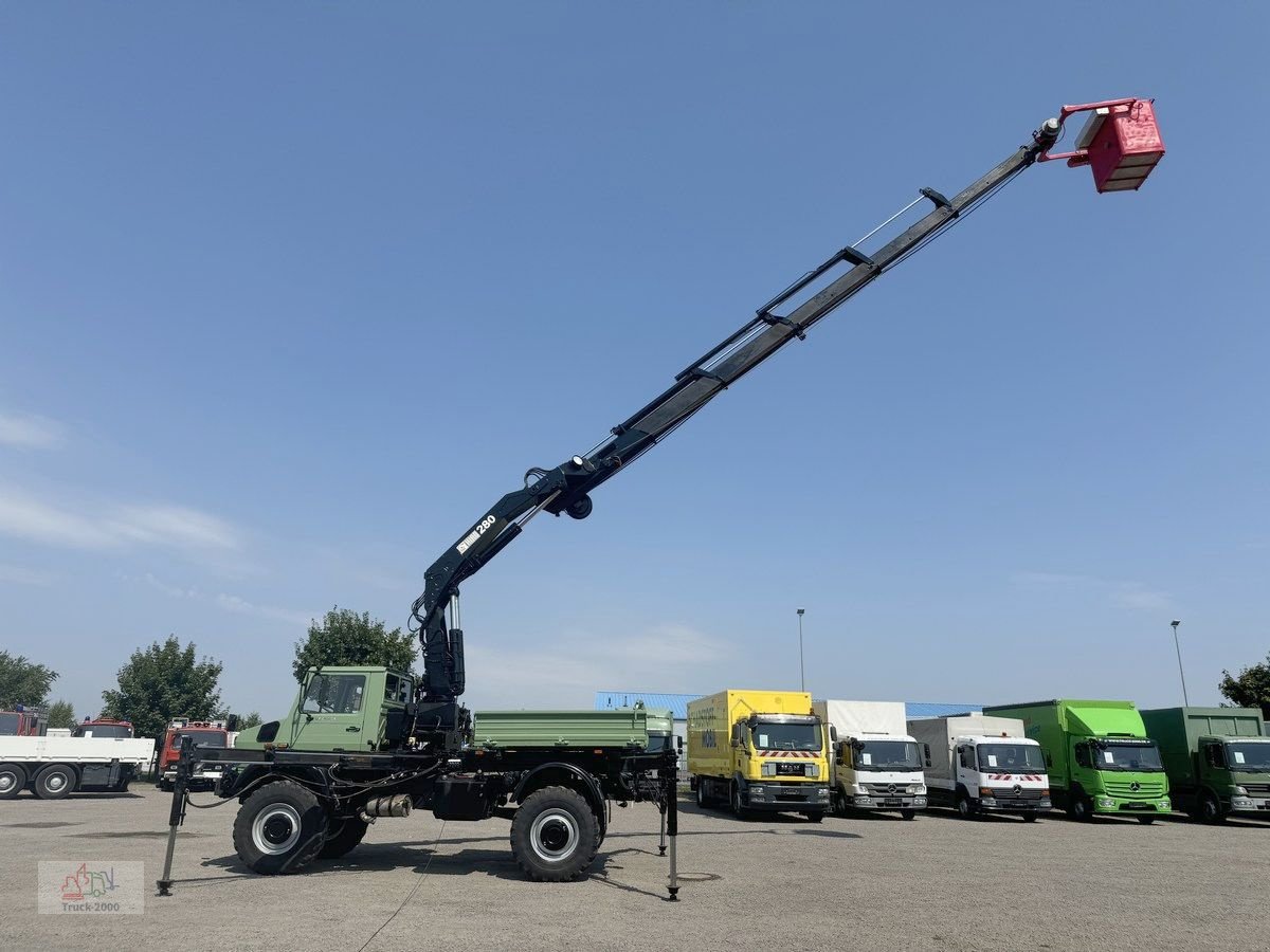 Unimog typu Mercedes-Benz Unimog U 2450 L HIAB 280-5 17,5m Höhe inkl. Arbeitskorb, Gebrauchtmaschine v Sottrum (Obrázok 10)