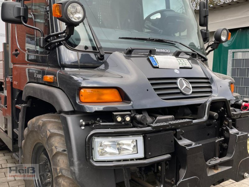 Unimog du type Mercedes-Benz Unimog U 300, Gebrauchtmaschine en Merkendorf (Photo 1)