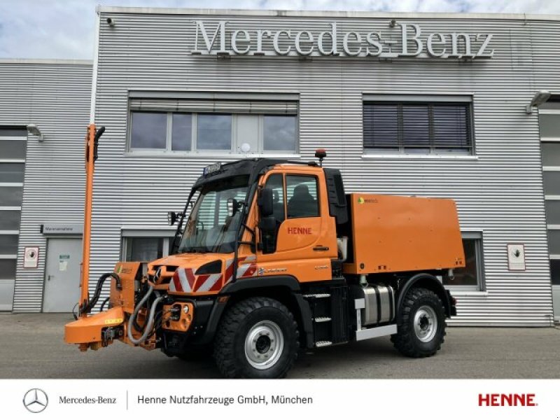 Unimog tipa Mercedes-Benz Unimog U 319 mit Gießanlage Ecotech, Gebrauchtmaschine u Heimstetten